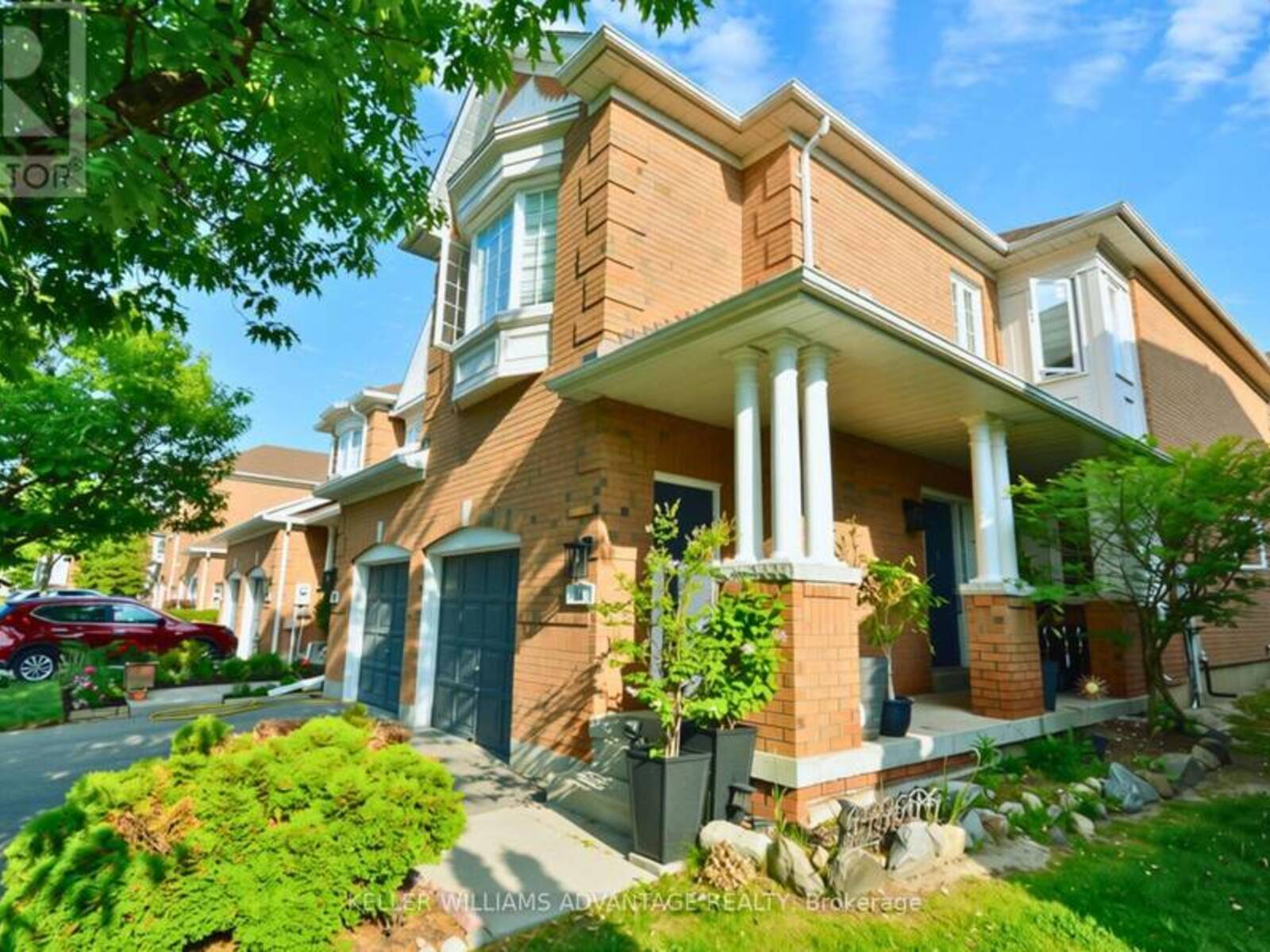 11 - 190 HARDING BOULEVARD W, Richmond Hill, Ontario L4C 0J9