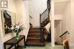11 - 190 HARDING BOULEVARD W | Richmond Hill Ontario | Slide Image Twelve
