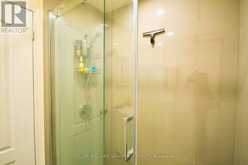 11 - 190 HARDING BOULEVARD W | Richmond Hill Ontario | Slide Image Twenty