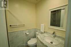 11 - 190 HARDING BOULEVARD W | Richmond Hill Ontario | Slide Image Twenty-one