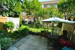 11 - 190 HARDING BOULEVARD W | Richmond Hill Ontario | Slide Image Thirty-one