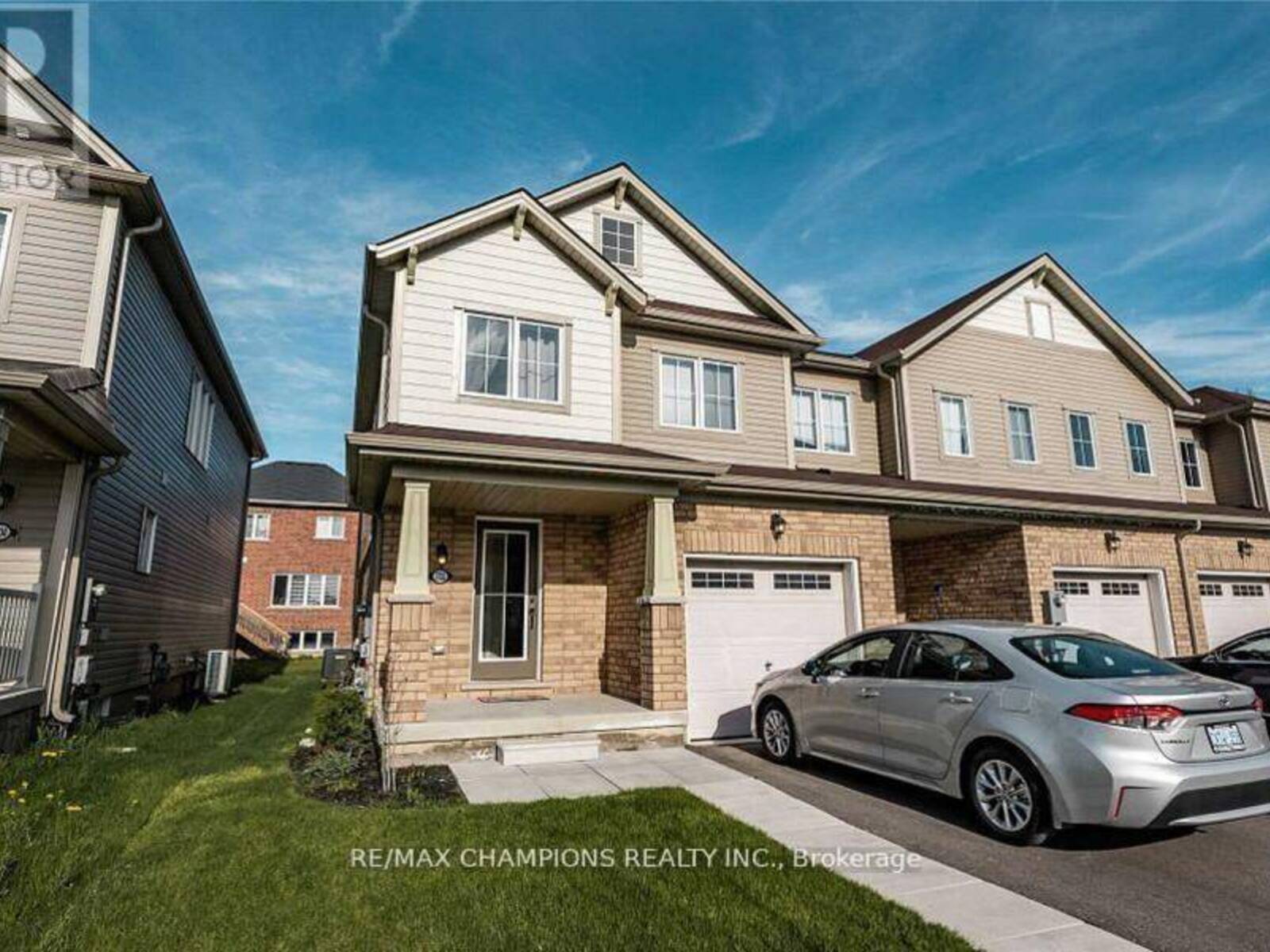 7732 WHITE PINE CRESCENT, Niagara Falls, Ontario L2H 3R5