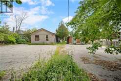 110-112 SHEPPARD AVENUE W | Toronto Ontario | Slide Image Nine