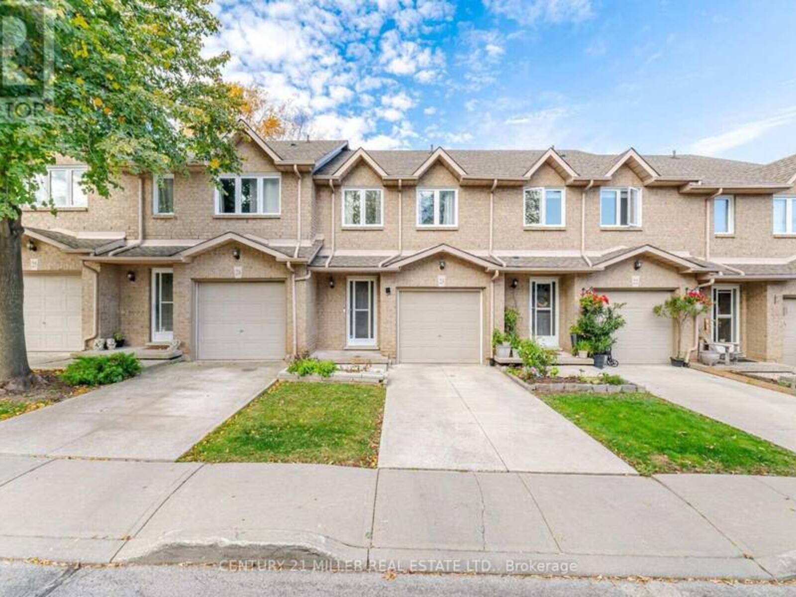23 - 1809 UPPER WENTWORTH STREET, Hamilton, Ontario L9B 2R9
