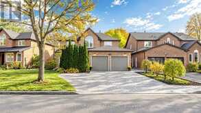 104 TOPHAM CRESCENT | Richmond Hill Ontario | Slide Image One