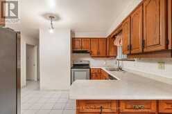 7 MANCROFT CRESCENT | Toronto Ontario | Slide Image Twelve