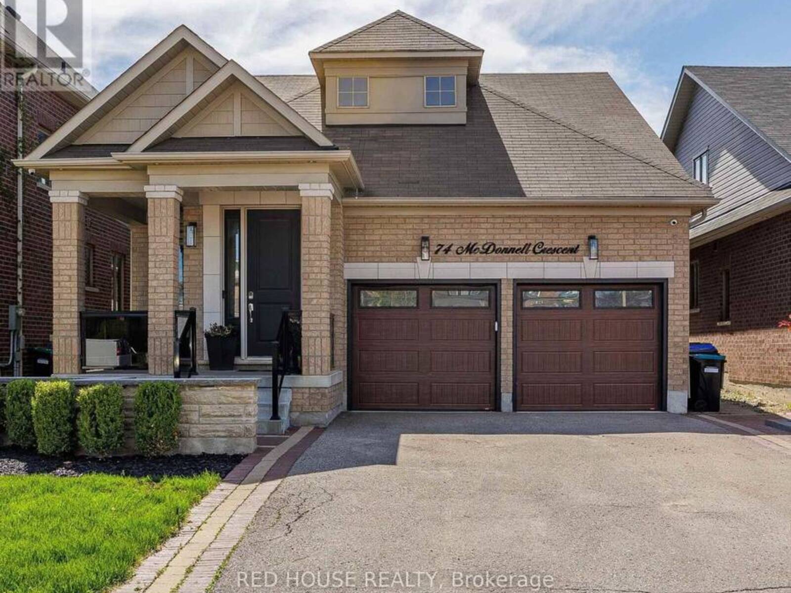 74 MCDONNELL CRESCENT, Bradford West Gwillimbury, Ontario L3Z 0S7