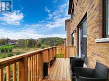 216 SUNSET VISTA COURT E | Aurora Ontario | Slide Image Thirty