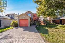46 MOORCREST DRIVE | Aurora Ontario | Slide Image One