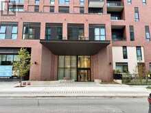 10 OAK STREET | Toronto Ontario | Slide Image Three