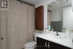 510 - 35 SARANAC BOULEVARD | Toronto Ontario | Slide Image Nine