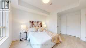818 - 38 WATER WALK DRIVE | Markham Ontario | Slide Image Twenty-one
