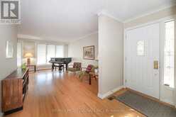 28 CRENDON DRIVE | Toronto Ontario | Slide Image Two