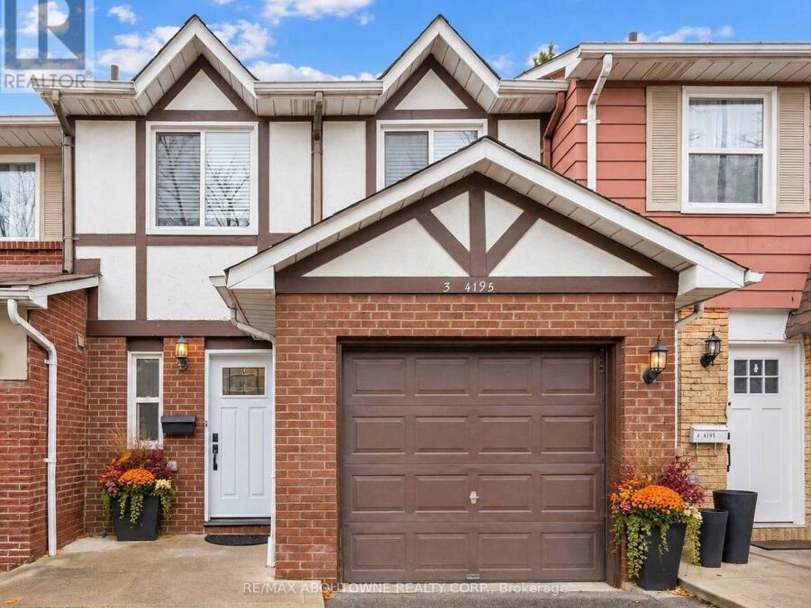 3 - 4195 LONGMOOR DRIVE, Burlington, Ontario L7L 5J9