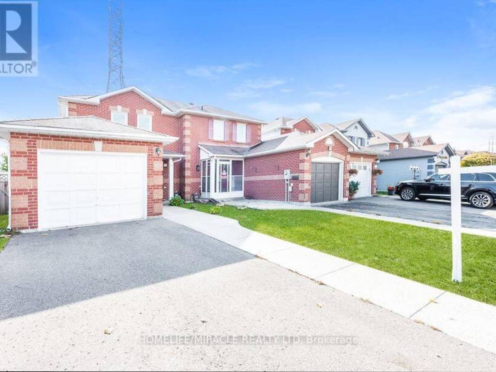 133 MEADOWLARK DRIVE, Brampton, Ontario L6Y 4V6