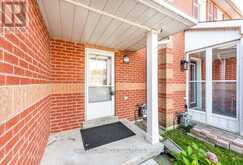133 MEADOWLARK DRIVE | Brampton Ontario | Slide Image Six