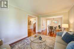 1348 WINDRUSH DRIVE | Oakville Ontario | Slide Image Six