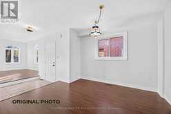 331 WARNER CRESCENT | Newmarket Ontario | Slide Image Eight