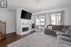 47 DOUET LANE | Ajax Ontario | Slide Image Four