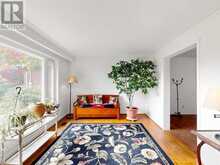19 KING RICHARD COURT | Markham Ontario | Slide Image Fifteen