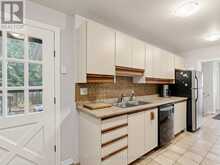 19 KING RICHARD COURT | Markham Ontario | Slide Image Eighteen