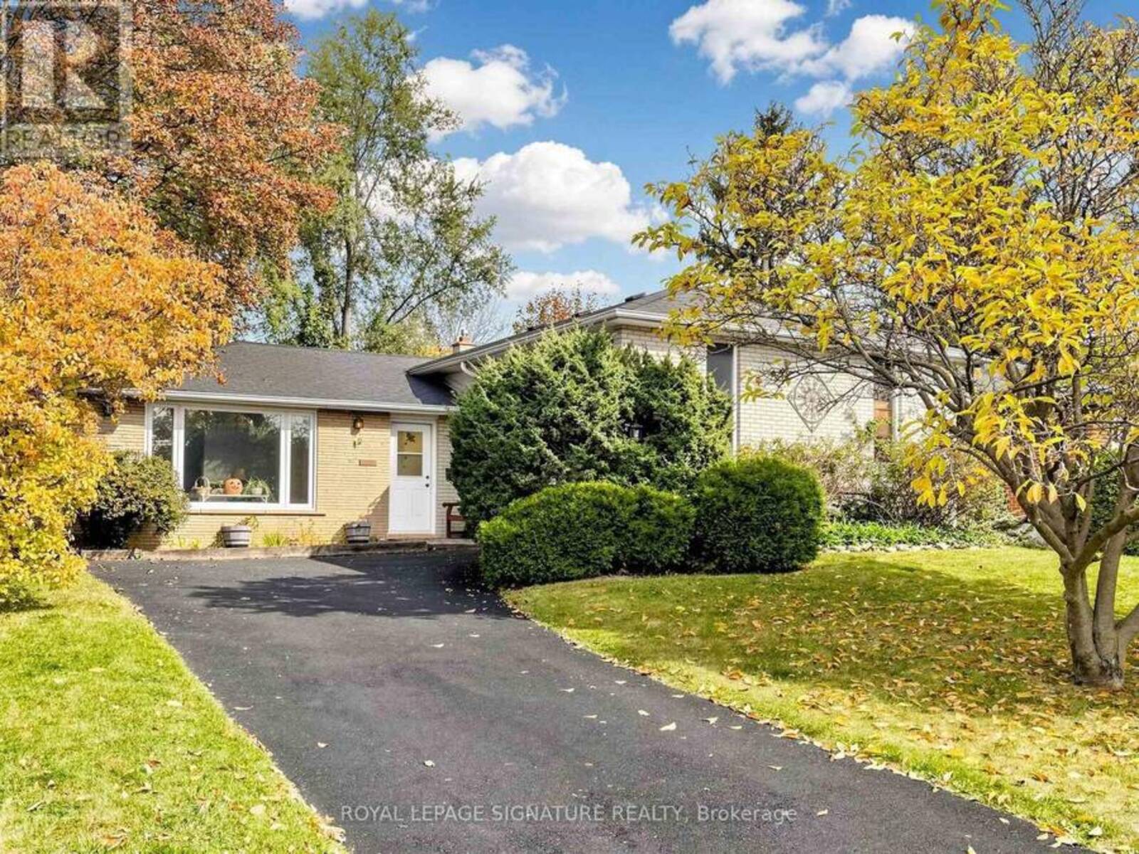 19 KING RICHARD COURT, Markham, Ontario L3P 1M2