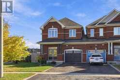42 PEARCEY CRESCENT | Barrie Ontario | Slide Image Two