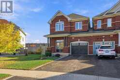 42 PEARCEY CRESCENT | Barrie Ontario | Slide Image Three
