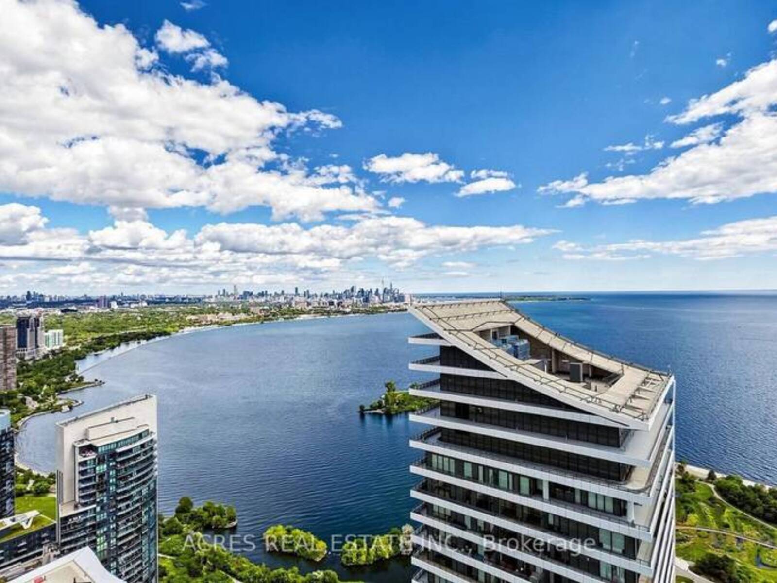 5806 - 30 SHORE BREEZE DRIVE, Toronto, Ontario M8V 0J1