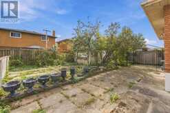 15 FLORA DRIVE | Hamilton Ontario | Slide Image Thirty-one