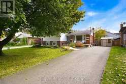 34 CENTENNIAL DRIVE | St. Catharines Ontario | Slide Image Three