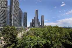 605 - 2261 LAKE SHORE BOULEVARD W | Toronto Ontario | Slide Image Four