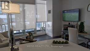 609 - 30 ROEHAMPTON AVENUE | Toronto Ontario | Slide Image Three