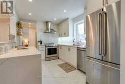 31 DAVIES CRESCENT | Toronto Ontario | Slide Image Two