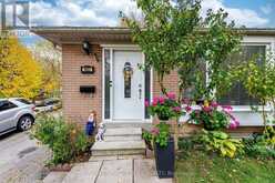 1622 WAVELL CRESCENT | Mississauga Ontario | Slide Image Three