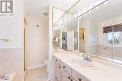 2040 LUMBERMAN LANE | Oakville Ontario | Slide Image Fifteen
