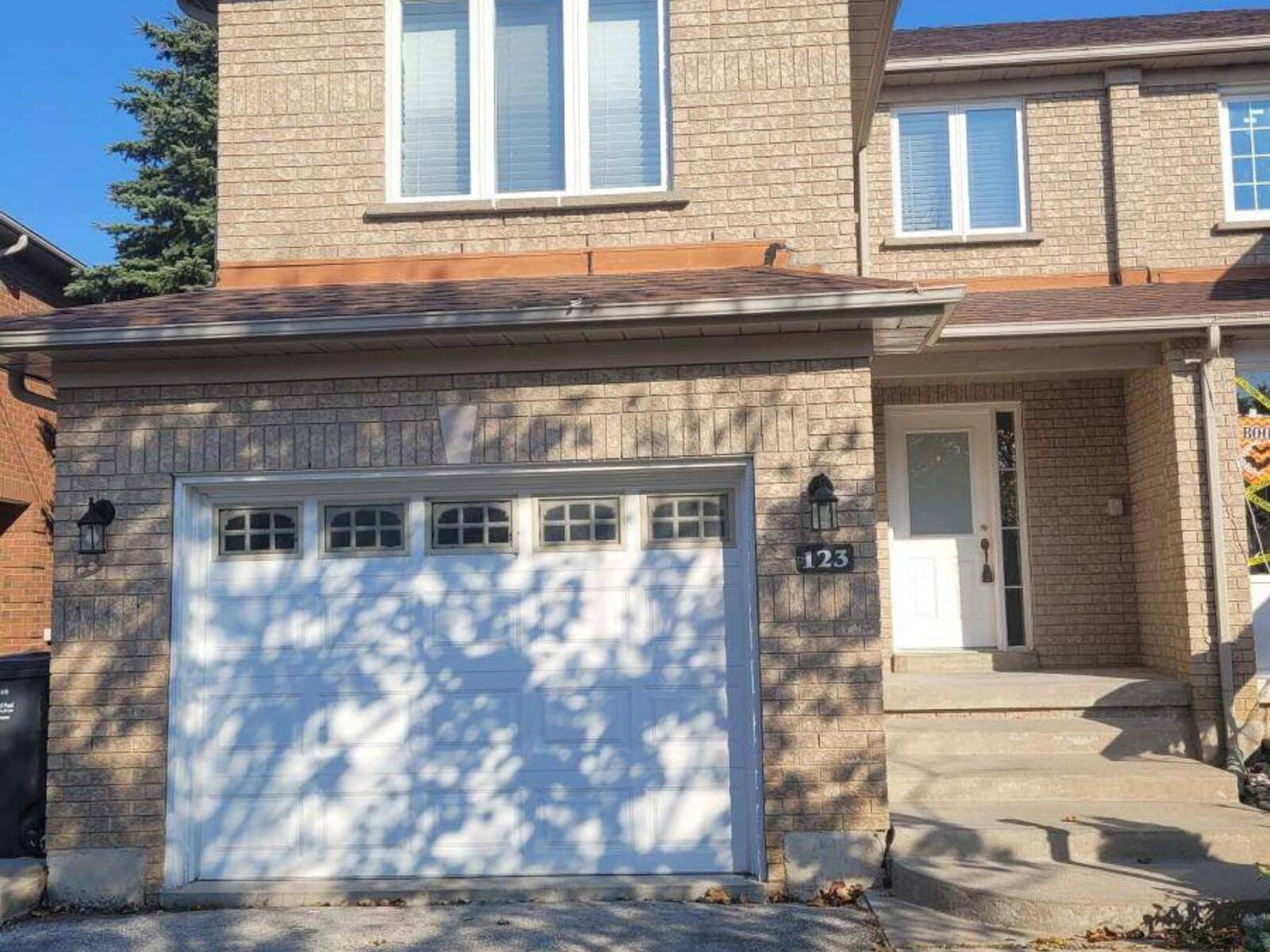 123 BIGHORN CRESCENT, Brampton, Ontario L6R 1G2