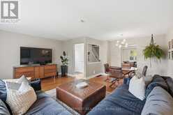 2266 MELISSA CRESCENT | Burlington Ontario | Slide Image Four