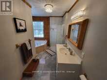 1095 CONSERVATION ROAD | Gravenhurst Ontario | Slide Image Fifteen