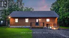 1095 CONSERVATION ROAD | Gravenhurst Ontario | Slide Image Three