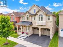 33 MOSELY CRESCENT | Ajax Ontario | Slide Image One