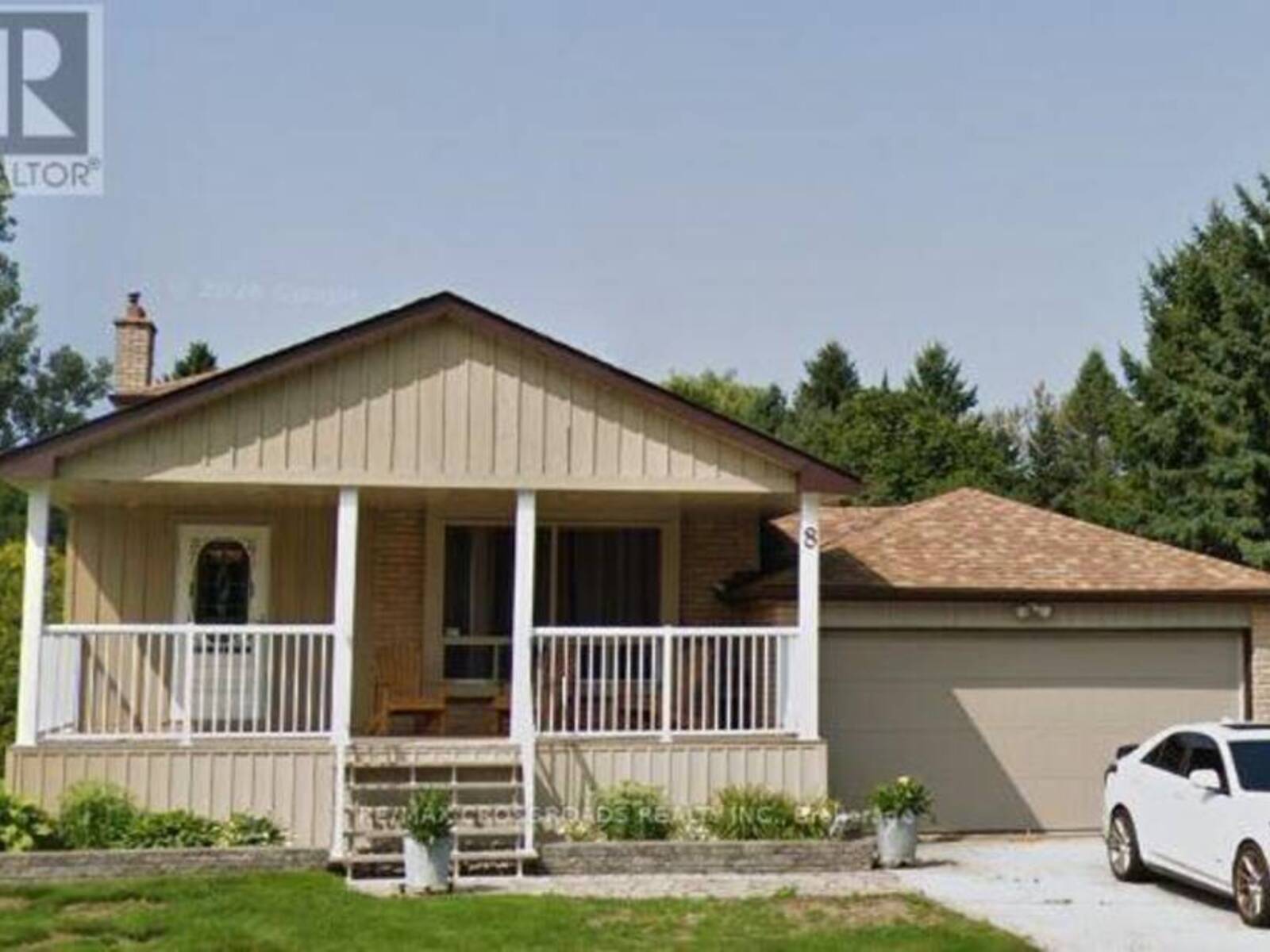 8 HOLMES DRIVE, Caledon, Ontario L7K 0A7