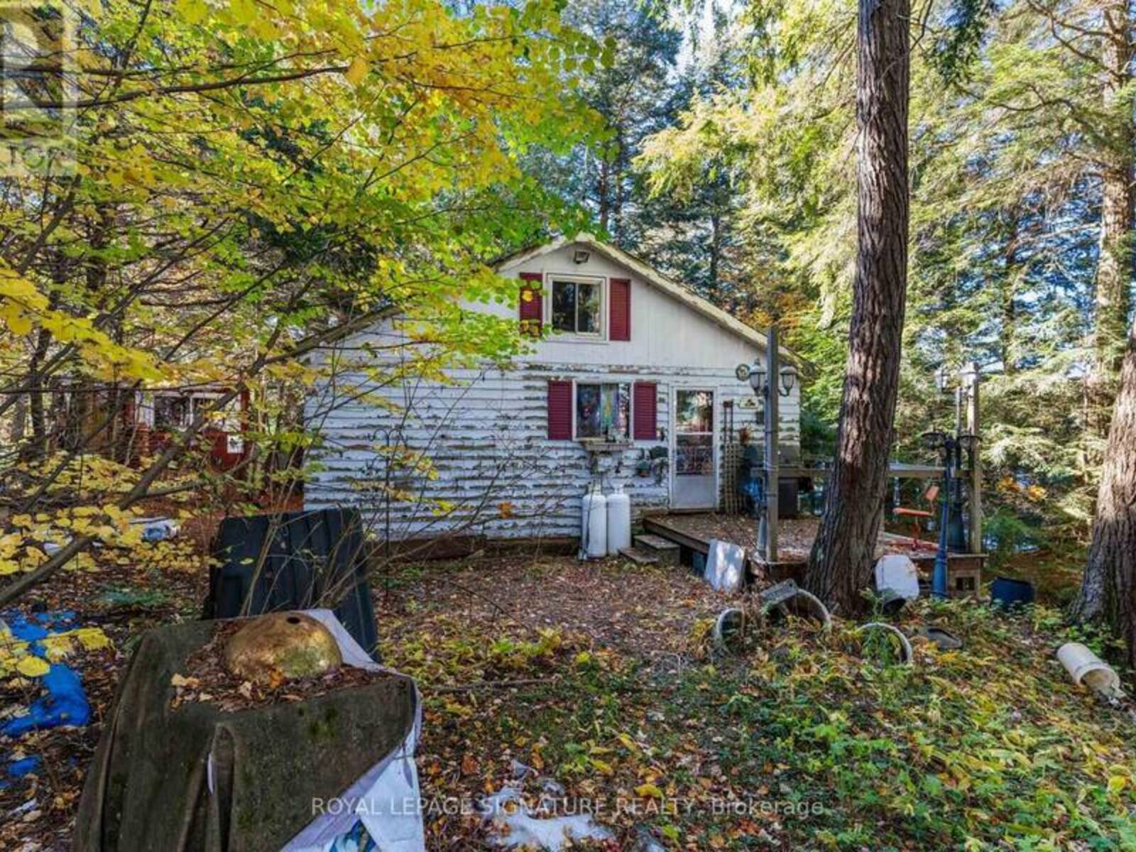 1316 MANNIES TRAIL, Haliburton, Ontario K0M 1S0