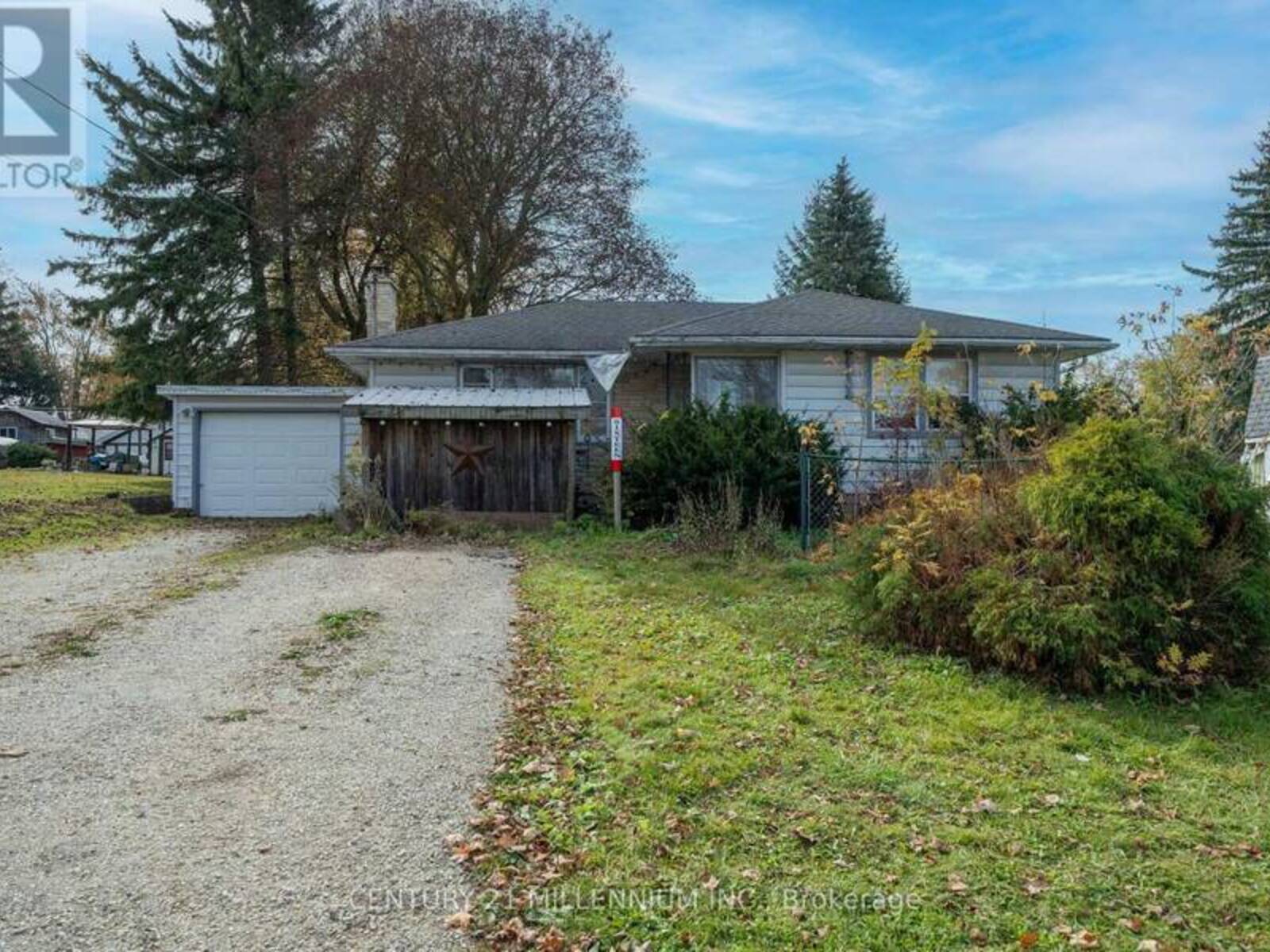 16 ROBERTSON STREET, Minto, Ontario N0G 1Z0