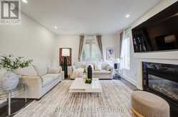 187 MORNING DOVE DRIVE | Markham Ontario | Slide Image Sixteen