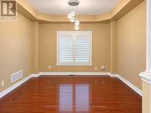 170 THE QUEENSWAY | Barrie Ontario | Slide Image Six