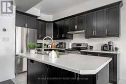 94 VINTON ROAD | Ancaster Ontario | Slide Image Eight