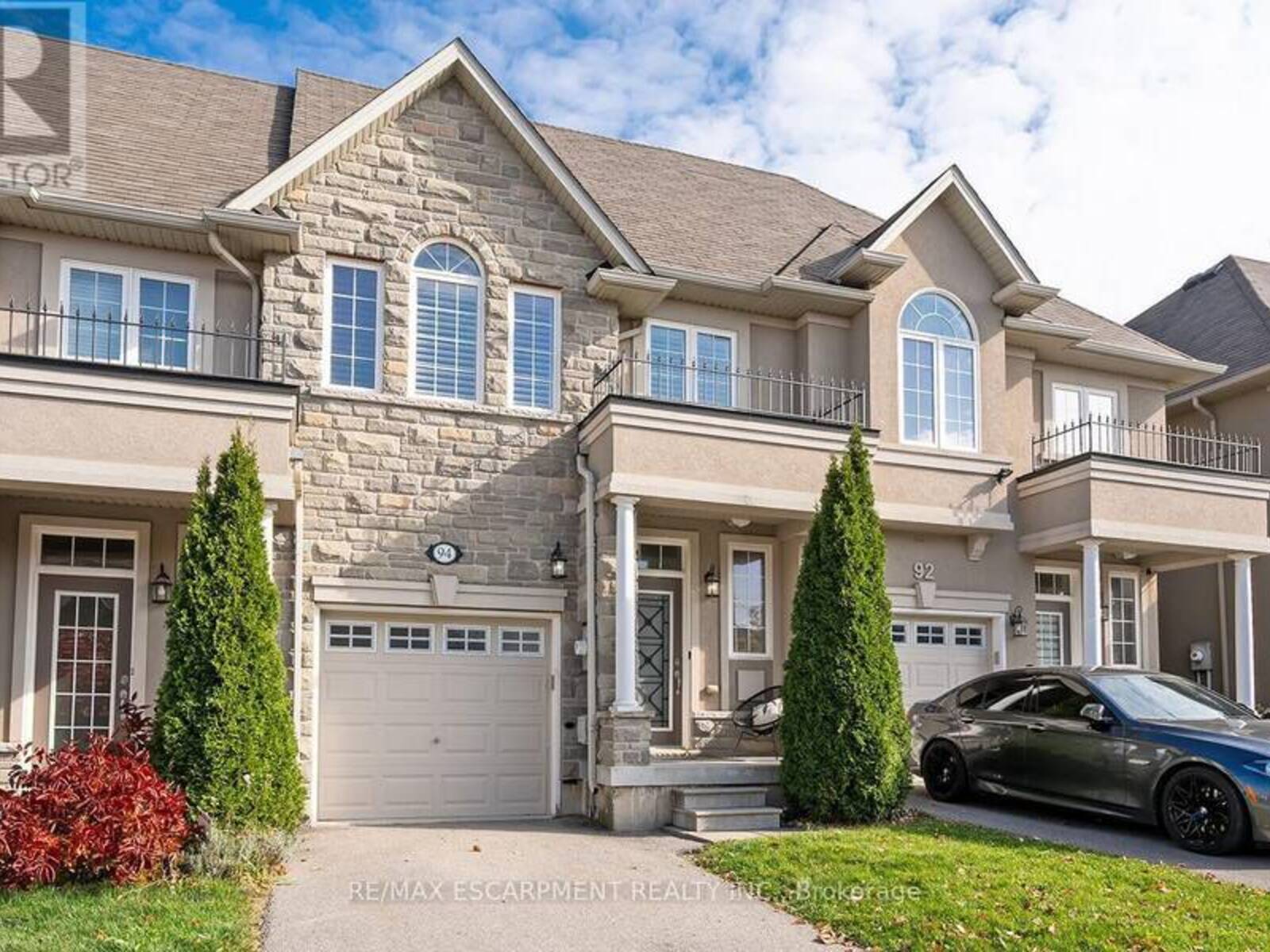 94 VINTON ROAD, Ancaster, Ontario L9K 0G6