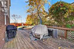 9 MILES COURT | Richmond Hill Ontario | Slide Image Thirty