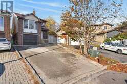 9 MILES COURT | Richmond Hill Ontario | Slide Image Four